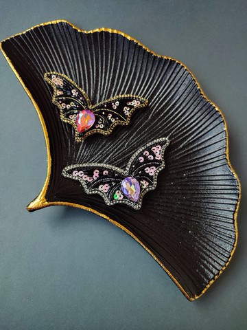 萬聖節黑色蝙蝠胸針  刺繡胸針  哥德式蝙蝠珠寶別針  女士禮物