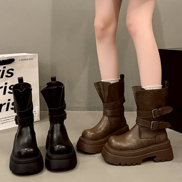 【白鳥麗子】粗跟靴 重工皮革雙釦環拼接中筒短靴 店長推薦