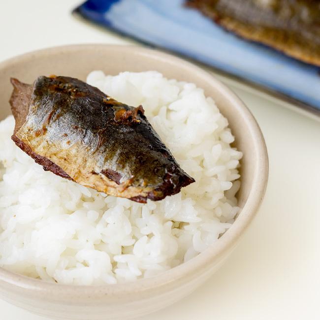 にしんの甘露煮 4切×2袋惣菜専門の老舗が骨ごと食べられるようにやわらかく仕上げました