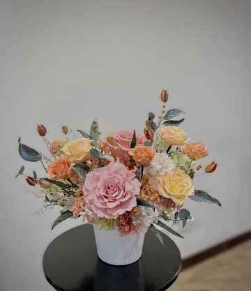 經典永生花禮-白色陶盆花器/春天暖色系