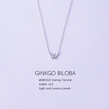 w兩個世界簡約字母項鏈女925純銀鎖骨鏈小眾設計情人生日禮物閨蜜