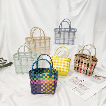 .綠色編織腰包腋下包斜挎包兩用小方包彩色塑料菜籃子伴娘伴手禮