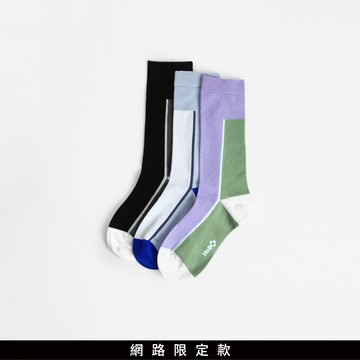 SO NICE 簡約線條撞色中筒襪