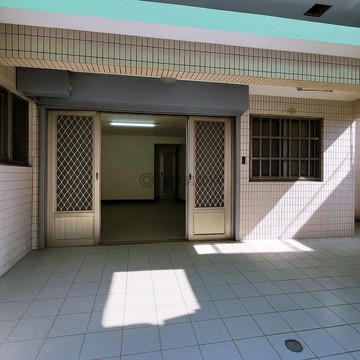 高鐵+市場雙圈一手免整理透天起家厝｜台南市歸仁區民生二街