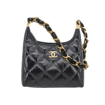 CHANEL 經典菱格紋亮面小羊皮小型流浪包(黑色)