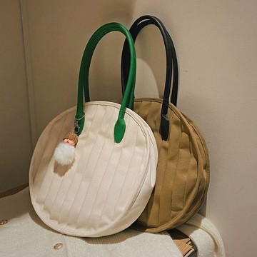 商城熱賣⭐ 大容量 設計感   水桶包 日系帆布包小圓包女帆布大容量包包女新款褶皺包圓餅腋下手提單肩托特包