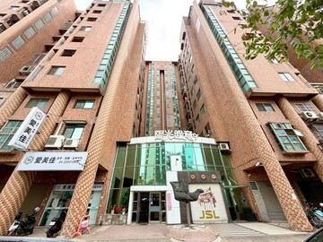 北區｜陽光綠意｜室內50坪｜高樓大三房+平車｜｜台中市北區華美街二段