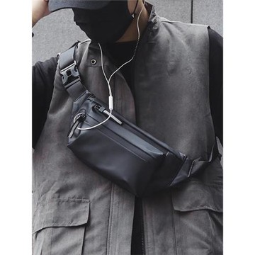 胸包防水男士腰包個性休閑戶外運動斜挎包時尚韓版潮流死飛騎行包