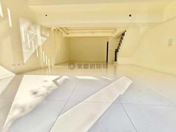 S9左營三鐵共構核心全新店面｜企業進駐不二之選｜高雄市左營區大中二路