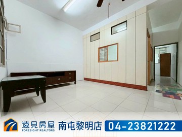 南屯八期萬和路靜巷透天|遠見房屋｜台中市南屯區萬和路一段