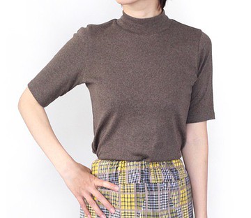 日本製造的有機棉 成人高領 4/4 袖 T 卹，注意形狀 [有尺寸和顏色可供選擇]