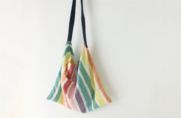 原創小眾設計背上一秒好心情彩虹條紋單肩包環保袋