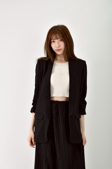 (M) zara西裝抓皺袖墊肩黑色外套