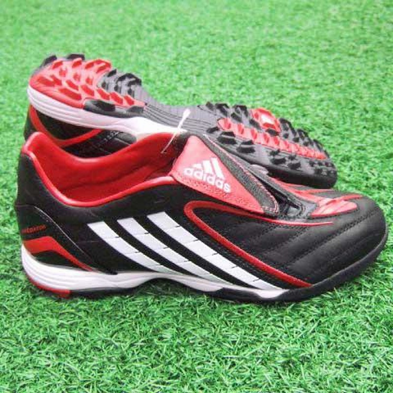 アディダス】サッカースパイク プレデター アブソリオン LZ TRX