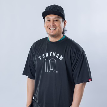 TAOYUAN TEN機能短T-黑