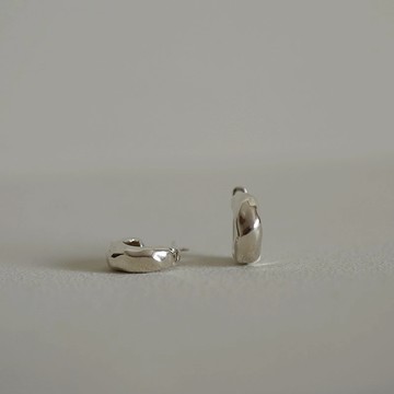 熔岩寬版扣式耳環-純銀