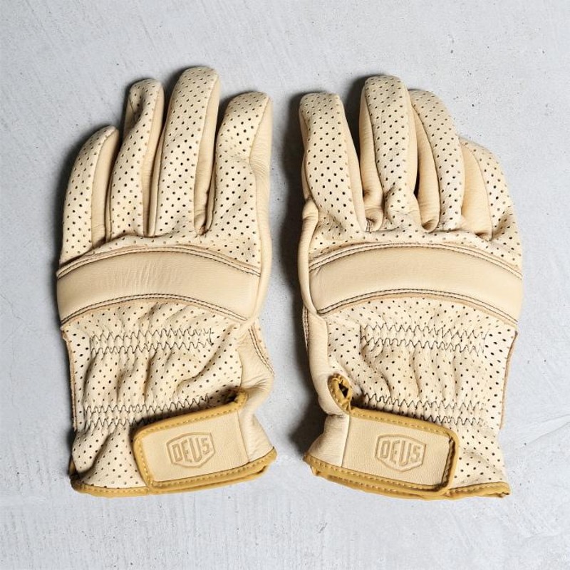 デウス グローブ DEUS EX MACHINA MESH GRIPPING GLOVE BLACK/TAN ...