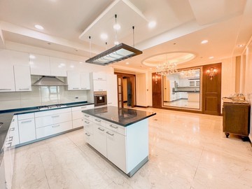 鼎宇美術館高樓景觀首排雙平車豪邸｜高雄市鼓山區美術東四路