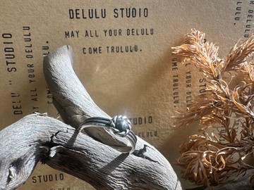 手作銀飾— 綴光 麻花銀球戒指 925純銀戒指 麻花 銀球 硫化處理