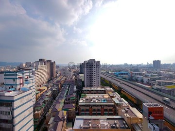 春福興波|高樓層|無限視野三房+雙車｜台中市太平區環中東路三段