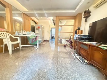 超值低總價．座擁北區、一中、東區精武商圈別墅｜台中市北區東成三街