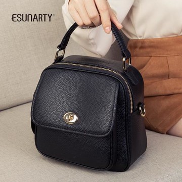 斜挎高級感女士休閑軟皮小方包