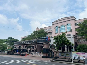 衛武營㊣鳳新【五甲國宅】健身親民大2房｜高雄市鳳山區凱旋路