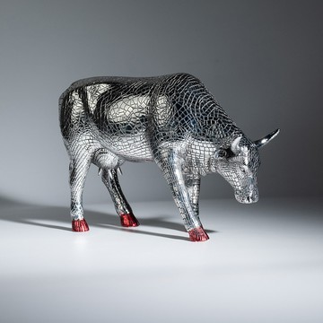 CowParade│彩繪牛 ． 閃亮白金牛