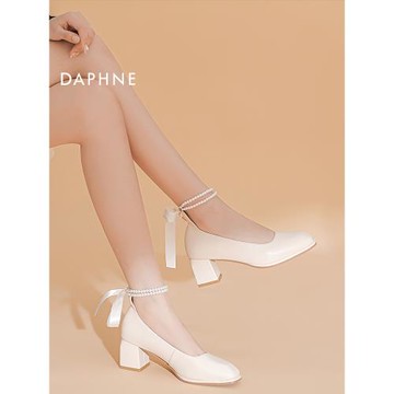 達芙妮珍珠法式瑪麗珍鞋2024新款婚鞋高跟鞋秋季粗跟白色單鞋新娘