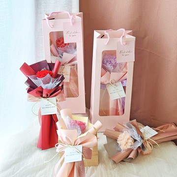 F12康乃馨提袋花束 / 永生花康乃馨 母親節禮物 企業贈禮 工商禮