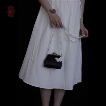 彩虹君復古仙女斜挎迷你珍珠鏈條