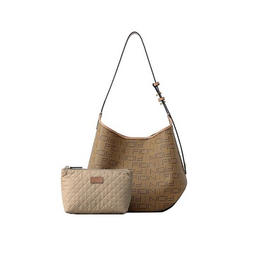 FION Monogram PVC皮革側揹袋    免運 新年