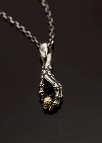 Skull Hand Lightning Love Pendant | 閃電愛心骷髏手
