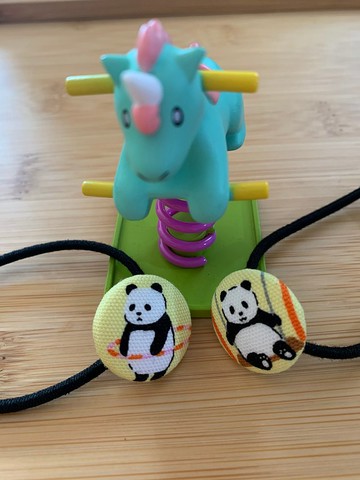 文青風可愛動物髮束布扣~小貓熊 黑髮束 彈性繩 髮圈 黑手環 綁