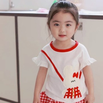 立體蝴蝶結紅格小兔荷葉袖棉質短袖上衣 春夏童裝 女童上衣 女童短袖 女童棉T 女童T恤 短袖上衣