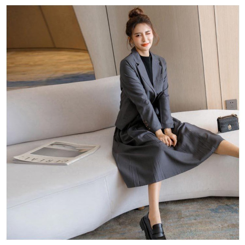 美品✨エミリオプッチ セットアップ スーツ ピンク 金ボタン 裏地総柄