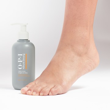 OPI 足部修護淨露 250mL NSSC011 植萃全效專業手足保養系列