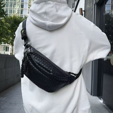 斜跨包包 胸包男士潮牌編織斜挎包男款休閒單肩包新款運動小挎包學生腰包女 男女款小背包 斜挎包 單肩包 男女 情侶 拉鏈
