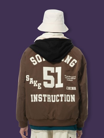 背貼章鋪棉連帽中外套