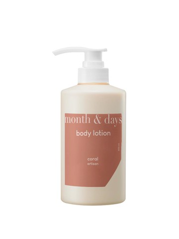 MONTHS&DAYS Perfume Care Artisan Body Lotion 500ml [Pink]