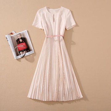王妃同款棉麻收腰百褶裙溫柔風法式小眾連衣裙薄款女新款氣質