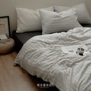 wanan/☾…清晨開始的舒適日記の現貨 灰霧清晨床包組｜淺灰色條紋拼接 四件套三件套 水洗棉床包 條紋灰