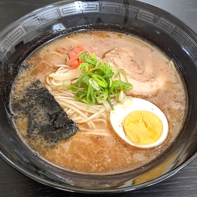 ラーメン 宮本の熊本ラーメン 2食 生麺 豚骨ラーメン お取り寄せ 九州ラーメン ご当地ラーメン