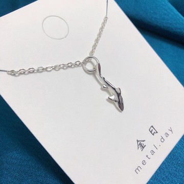 925銀小鯊魚頸鏈