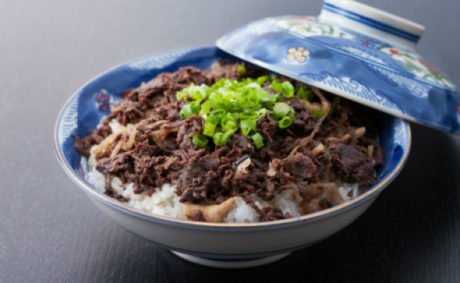 料亭花月～鯨丼の具（１２パック入り）