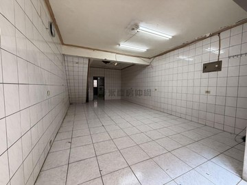 ◆【中路向陽公園旁｜雙生活圈5房 活巷透天】｜桃園市桃園區忠二路