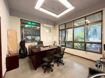 隨時可看｜安平乙工面寬大廠房｜｜台南市南區新義南路