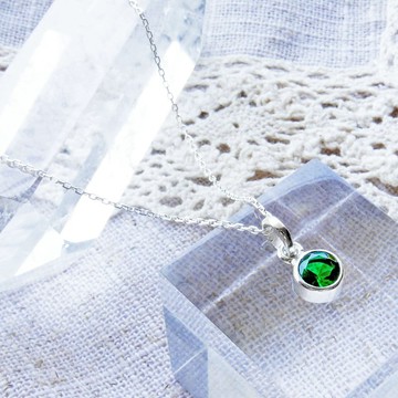☆峇裡島工坊手工製作誕生石墜飾☆SILVER925 × 五月誕生石綠寶石 (愛、美與喜悅之石) | 生日 | 週年紀念