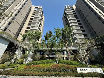 專)漢神百貨旁~國泰美禾~大三房B1平車｜台中市北屯區昌平東六路