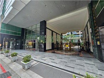 住商-TOP內湖店四期國醫辦公大露台｜台北市內湖區民權東路六段